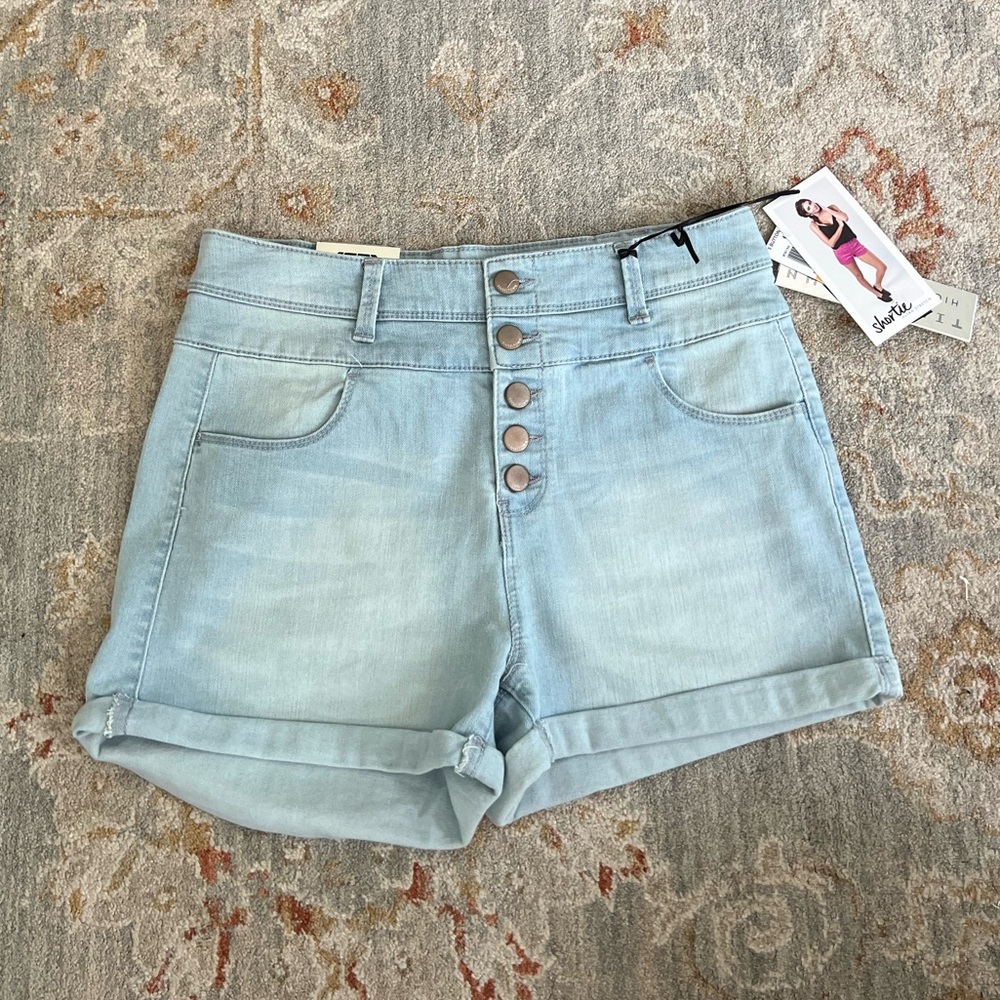 Tinseltown Sky Blue Button-up Jean Shorts